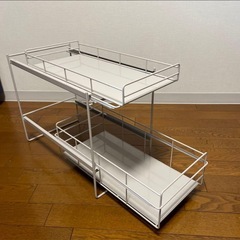 【今週まで】 KEYUCA 収納 ラック スライド キッチン シンク下 グレーの画像