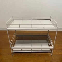 【今週まで】 KEYUCA 収納 ラック スライド キッチン シンク下 グレーの画像