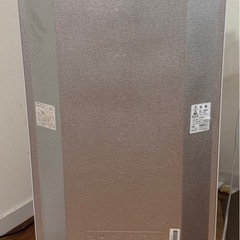 2-Door Refrigerator with Freezer (Top Freezer Type)の画像