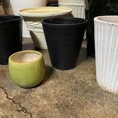 【リユースショップスパークル】植木鉢10個セット　No.208　プラ鉢　陶器鉢　プランター　おしゃれ　蘭鉢　配送設置可能♪の画像