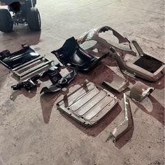 ジャイロキャノピー TA02後期 各種カウル多数セット／現状・補修ベースの画像