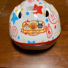 アンパンマンヘルメットの画像