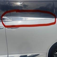 アルファード　ヴェルファイア　モデリスタドアガーニッシュ　左右の画像