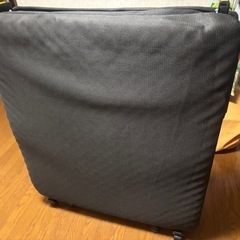 ニトリ　中古　リクライニング付き折りたたみベッド　シングルの画像