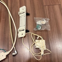 TOTO tcf4831 アプリコット ウォシュレット ジャンクの画像