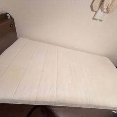 ニトリの収納付きシングルベッドの画像