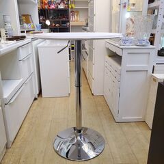 昇降式 カウンターテーブル ラウンドテーブル 円形 フリーテーブル 合皮 ホワイト 参考価格8000円◆横幅63cm奥行67.5～92cm高さ50cm◆買取帝国 朝霞店 配達可能の画像