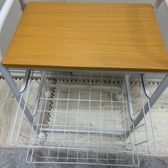 　キャスター付き2段収納ラックの画像