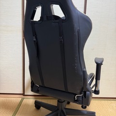 【取引中】ゲーミングチェア　黒の画像