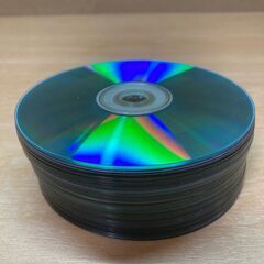 ジャンクCD盤 畑の動物（鳥避けに！） 全32枚 // CD 農作物被害 防止用に吊るしてご利用下さい。〇●の画像