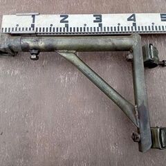 伸縮ブラケット　２個セット　仮設足場の画像