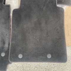 マセラティ　クアトロポルテ　フロアマット4枚セットの画像