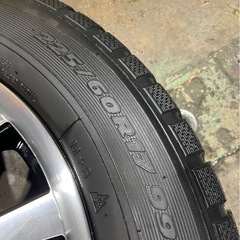 225/60R17 アルファード、ヴェルファイア スタッドレスタイヤホイールセット　の画像