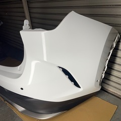 NX350h Fスポーツ　リアバンパー　ロアカバー　52159-78932-A1の画像