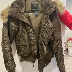 ALPHA INDUSTRIESのN-2B ミリタリージャケットの画像