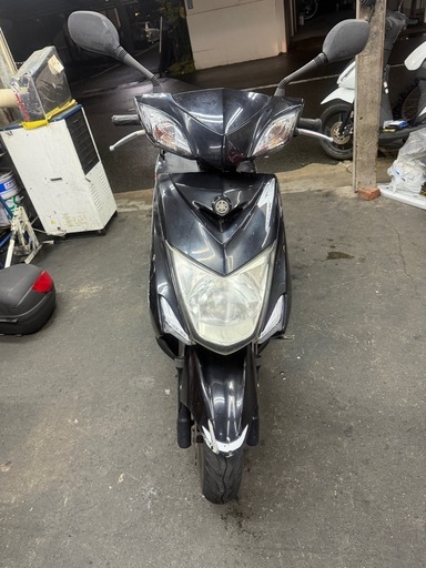 ジャンクです。　ジャンクを理解してない人は関わらないでください。　高槻市　シグナスX 3型　SE44J ブラック　実働　割れ　ナンバー付き　書類あり