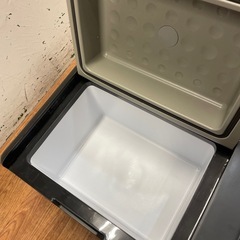 ポータブル冷蔵庫の画像