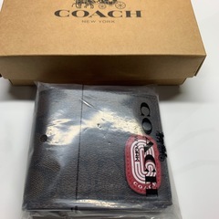 coach カードケースとパスケースのセット　未使用品
の画像