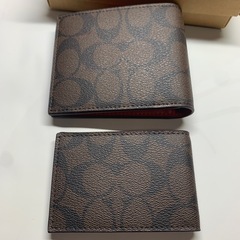 coach カードケースとパスケースのセット　未使用品
の画像