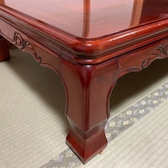 和テーブルの画像