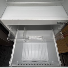 Panasonic パナソニック 138Lノンフロン　冷凍冷蔵庫 NR-B149W-S形 2017年製の画像