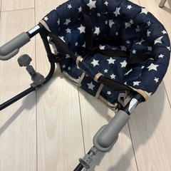ベビーチェア　テーブル付けチェアの画像