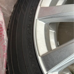スタッドレスタイヤ
の画像