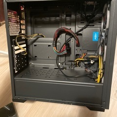 ジャンクPCパーツ一式 GTX570 + マザボ + ケースの画像