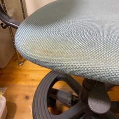 イトーキ　デスクチェアの画像
