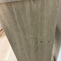 机と椅子の画像