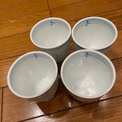 湯呑み4個
の画像