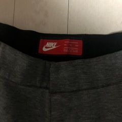 中古極美品NIKEナイキXXLサイズの画像