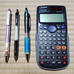 【取引中】学生向け文具セットの画像