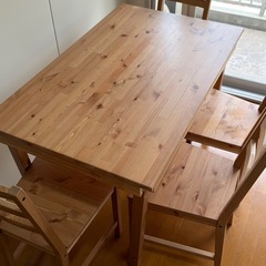 IKEA製  テーブル＋チェア4脚の画像