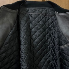 革ジャンの画像