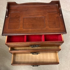 12/28まで店頭商品一部を除き半額SALE!!継続中‼️ イ2512-258 5段 和タンス キズ汚れ破れ有りの画像