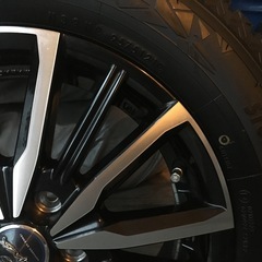 アルミ付きスタッドレスタイヤの画像