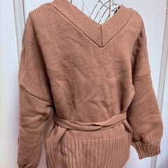 ブラウンニットウエストリボンカーデの画像