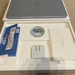 ほぼ新品　美品　Apple MacBook Air スペースグレー 本体の画像