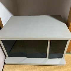 テレビ台の画像