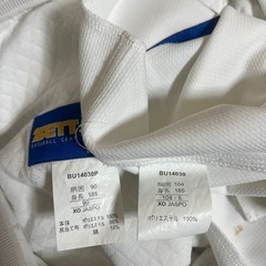 野球練習着と野球練習靴の画像