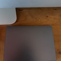 Apple iMac 27インチ ワイヤレスキーボード・トラックパッド付きの画像