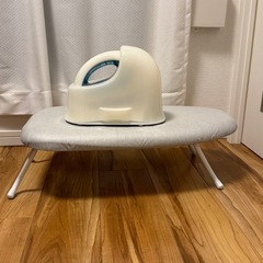 ミシンとみミシン台の画像