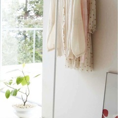 立て掛け式　収納ハンガーラック