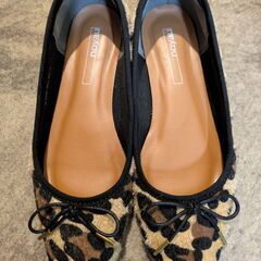 【noyau】※美品※スクエアトゥリボンパンプス(ブラウンコンビ)の画像