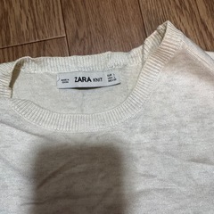 ZARA ノースリーブニット ホワイトの画像
