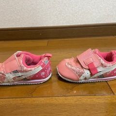 asics キッズ　スニーカー14.0cmの画像