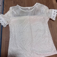 ホワイト レース編み 半袖トップスの画像
