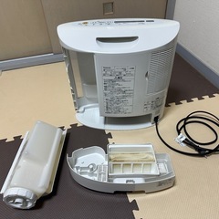 Panasonic セラミックファンヒーター DS-FKX1205の画像