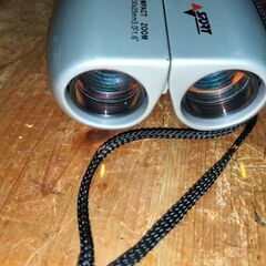 ナシカ光学双眼鏡GEO SPORT 10-30X25 ZOOM-IRの画像